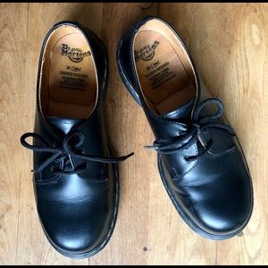 Doc Martens 1461 Women’s Smooth Leather Oxford Shoes